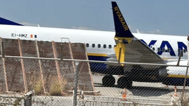 波音737客机
